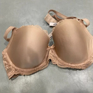 Victoria’s Secret Dream Angels Lined Demi Size 32c Nude Lace